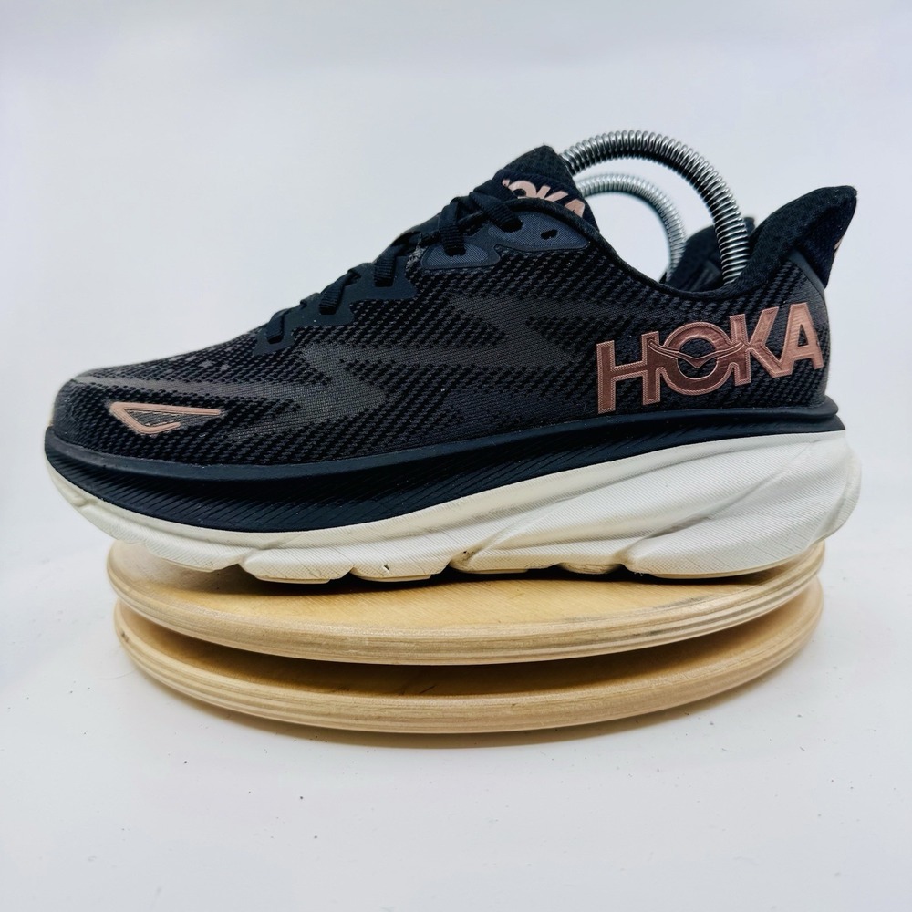 HOKA Clifton 9 Running Shoes Womens 8 Black Lightweight Cushioned Sneakers